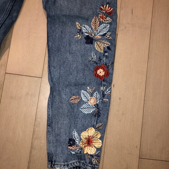 MNG embroid straight jeans - Picture 3 of 6